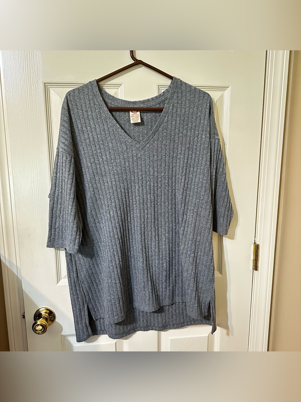 Faded Glory Gray Ribbed V-Neck Sweater Tunic